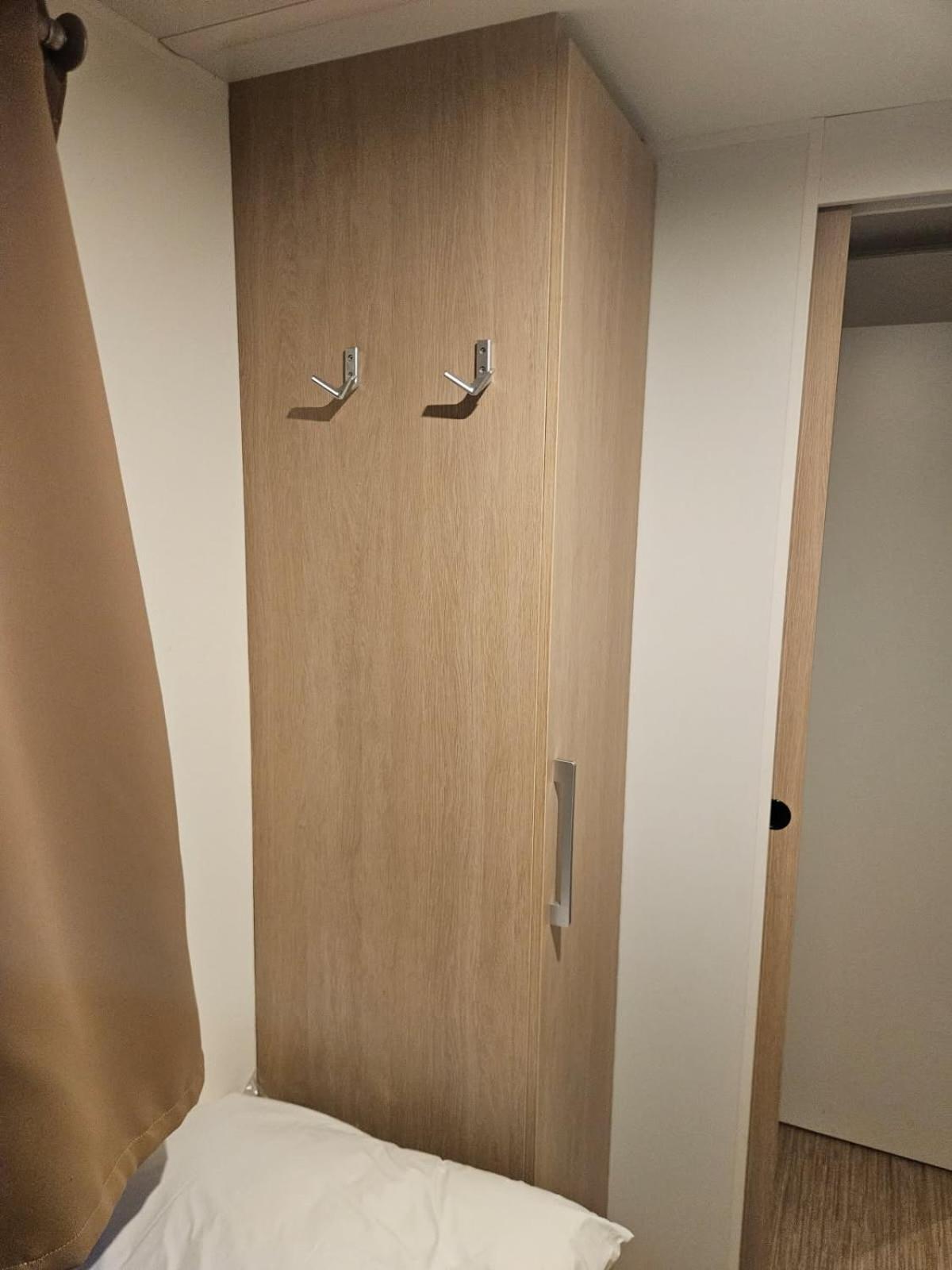 Mobil-Home 6 Personnes Chez Maylia Cadenet Exterior photo